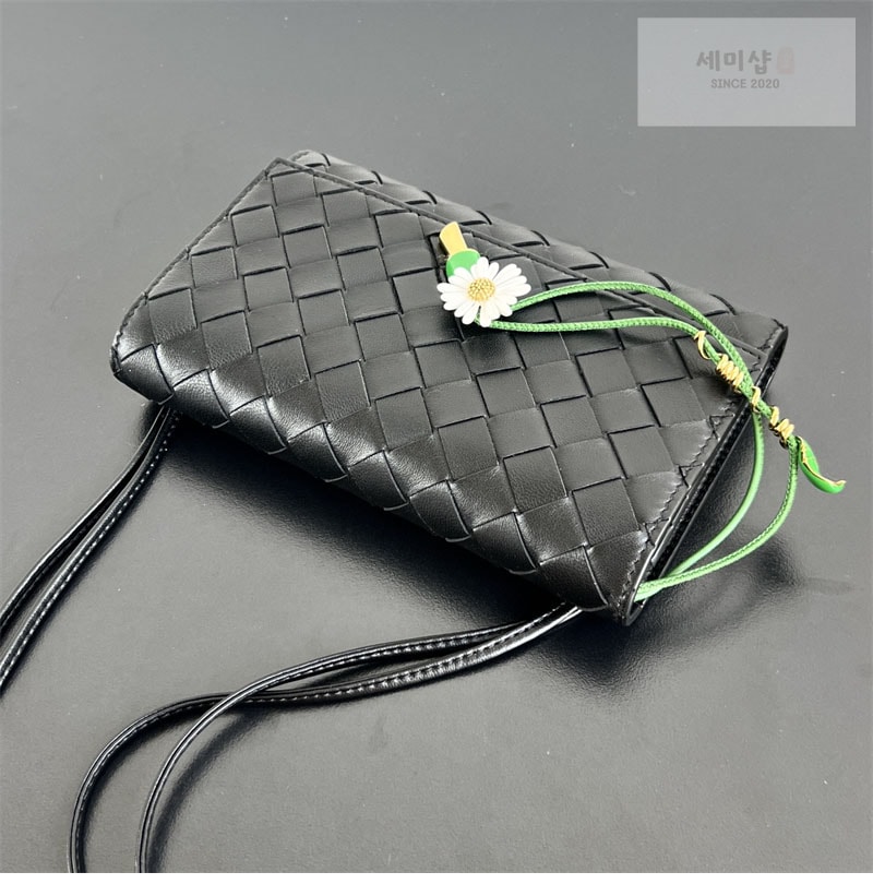 Bottega Veneta 보테가베네타 안디아모 데이지 파우치 “ 4 COLOR ” 그린 Bag 8번 이미지