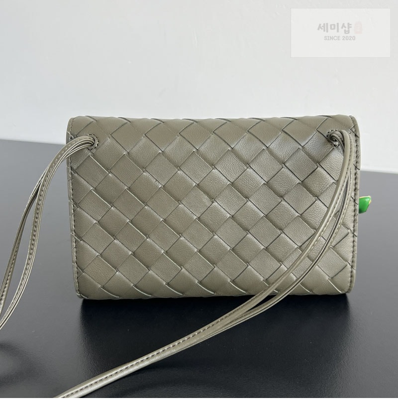 Bottega Veneta 보테가베네타 안디아모 데이지 파우치 “ 4 COLOR ” 그린 Bag 27번 이미지