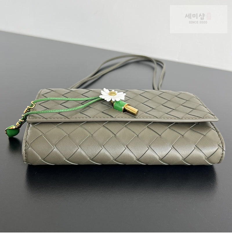 Bottega Veneta 보테가베네타 안디아모 데이지 파우치 “ 4 COLOR ” 그린 Bag 23번 이미지