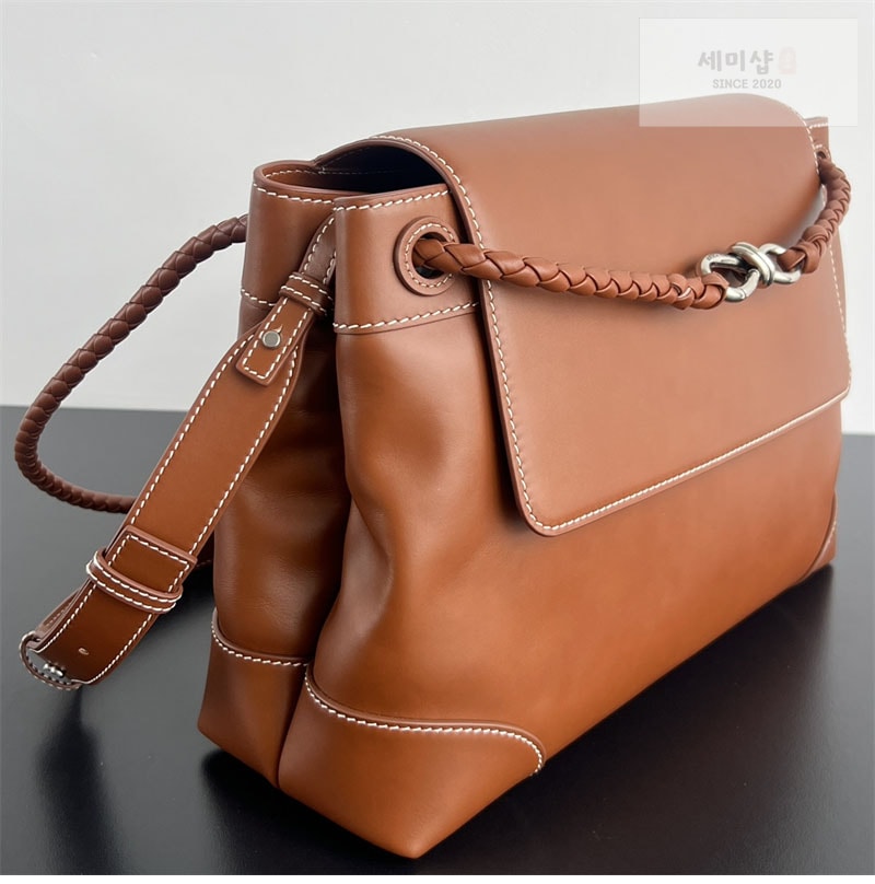 Bottega Veneta 보테가베네타 안디아모 메신저백 “ 2 COLOR ” 블랙 Bag 5번 이미지