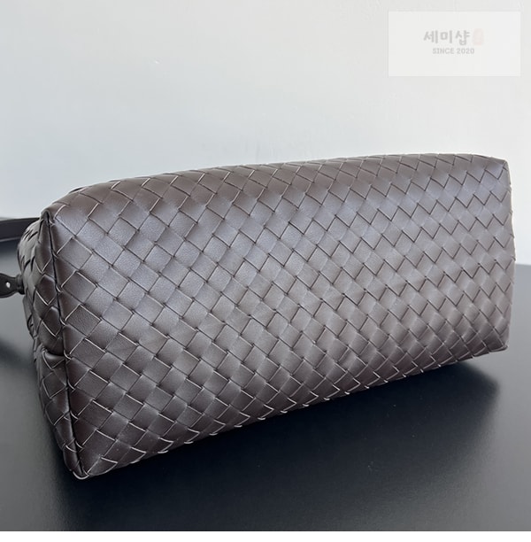 Bottega Veneta 보테가베네타 안디아모 라지 메신저 백 “ 3 COLOR ” 폰단트 Bag 23번 이미지