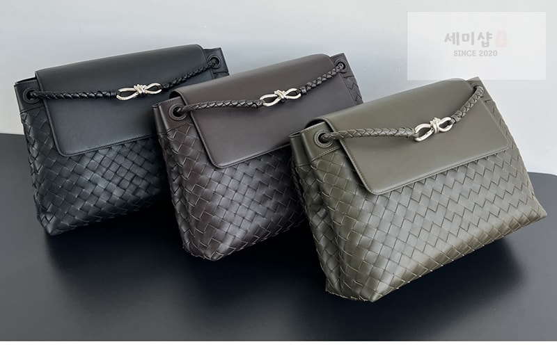 Bottega Veneta 보테가베네타 안디아모 미디엄 메신저백 “ 3 COLOR ” 블랙 Bag 8번 이미지