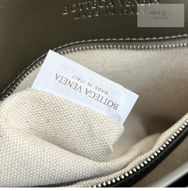 Bottega Veneta 보테가베네타 안디아모 미디엄 메신저백 “ 3 COLOR ” 블랙 Bag 5번 이미지