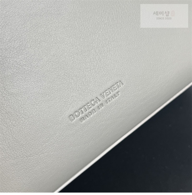 보테가베네타 보테가베네타 라지 안디아모 백 “ 7 COLOR ” 그린&금장 Bag 17번 이미지