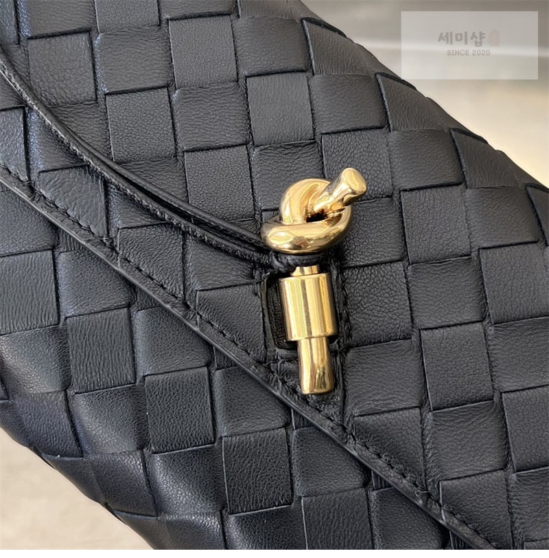 Bottega Veneta 보테가베네타 안디아모 크로스바디 백 “ 6 COLOR ” 다크 브라운 Bag 4번 이미지