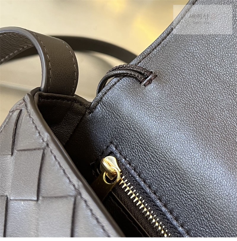 Bottega Veneta 보테가베네타 안디아모 크로스바디 백 “ 6 COLOR ” 다크 브라운 Bag 2번 이미지