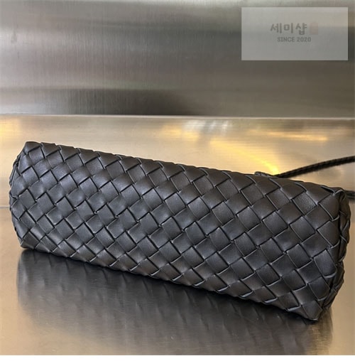 Bottega Veneta 보테가베네타 이스트 웨스트 스몰 안디아모 토트백 " 4 COLOR ” 블랙 Bag 21번 이미지