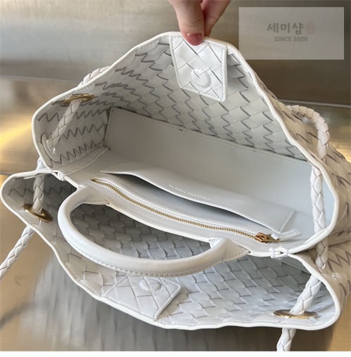 Bottega Veneta 보테가베네타 이스트 웨스트 스몰 안디아모 토트백 " 4 COLOR ” 블랙 Bag 35번 이미지