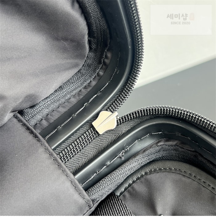 Bottega Veneta 보테가베네타 오디세이 기내용 수트케이스 “ 2COLOR ” 씨위드 Bag 25번 이미지
