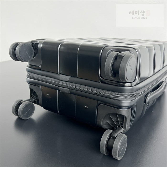 Bottega Veneta 보테가베네타 오디세이 기내용 수트케이스 “ 2COLOR ” 씨위드 Bag 27번 이미지