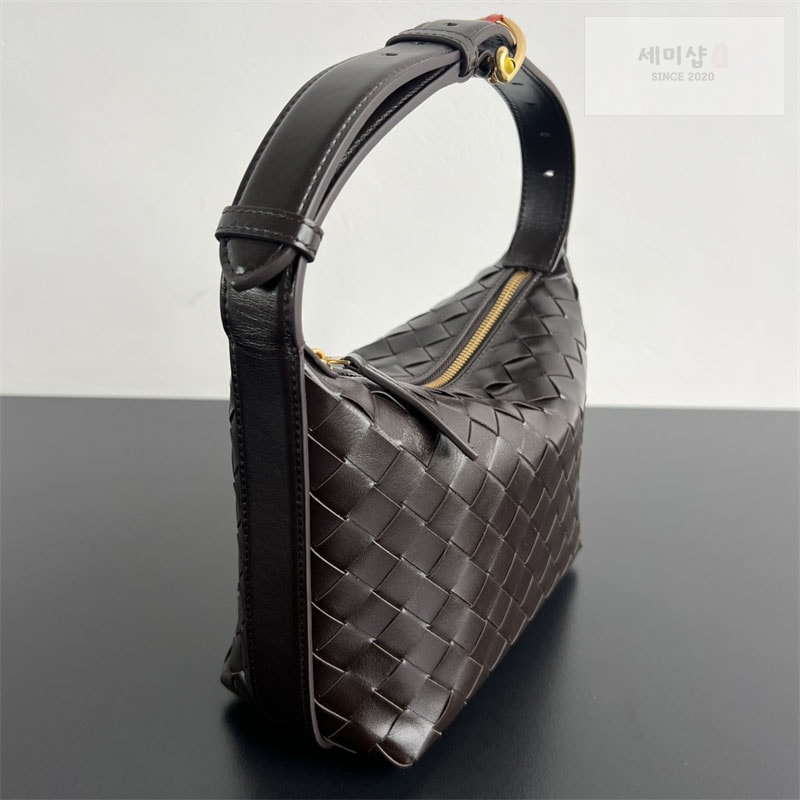보테가베네타 보테가베네타 월리스 미니 인트레치아토 레더 숄더 백 815395 블랙 Bag 18번 이미지