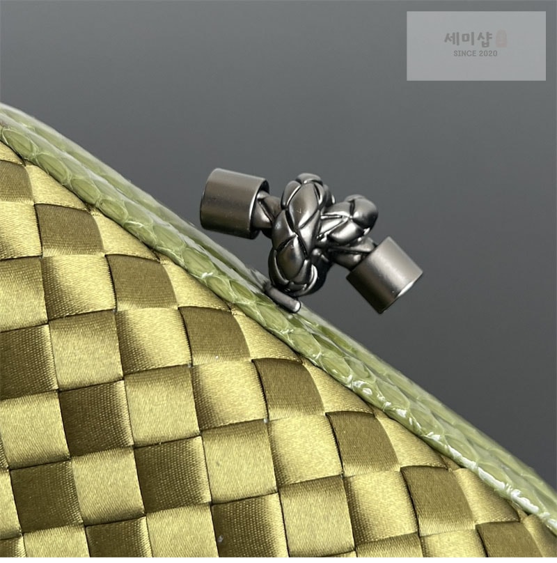 Bottega Veneta 보테가베네타 인트레치아토 놋 클러치백 “ 22 COLOR ” 1# Bag 27번 이미지