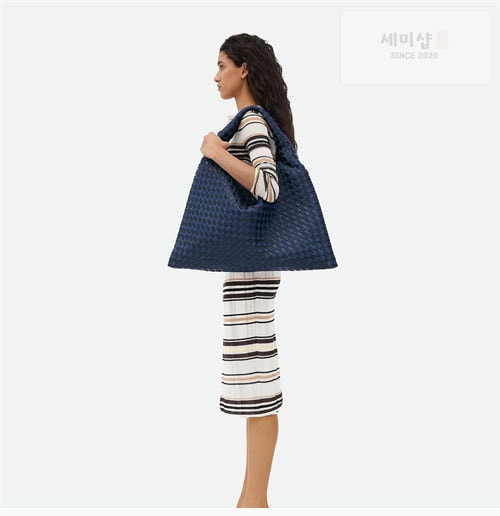 Bottega Veneta 보테가베네타 인트레치아토 라지 홉 백 아비스 블루 Bag 6번 이미지