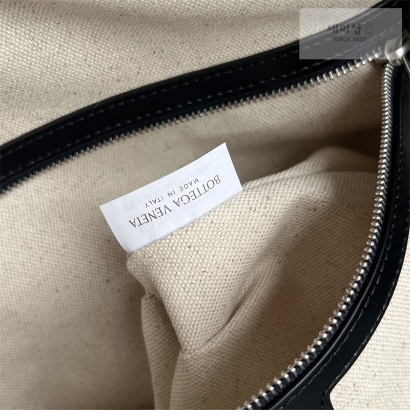 Bottega Veneta 보테가베네타 인트레치아토 더플백 “ 4 COLOR ” 블랙 Bag 12번 이미지