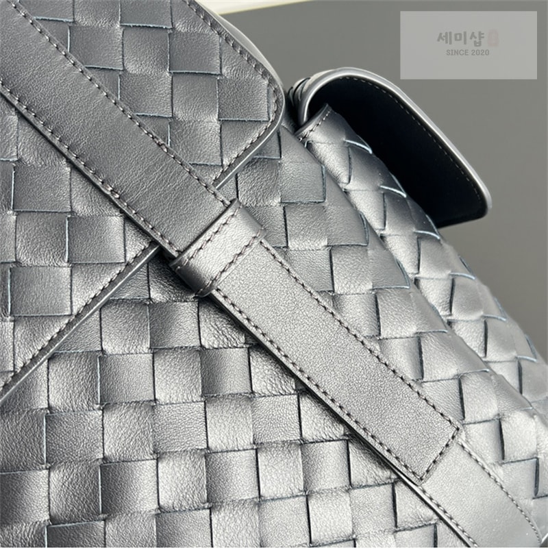 Bottega Veneta 보테가베네타 인트레치아토 백 투 스쿨 백팩 “ 4 COLOR ” 그린 Bag 18번 이미지