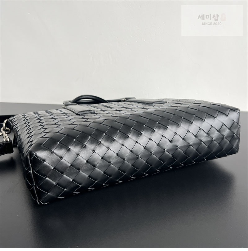 Bottega Veneta 보테가베네타 인트레치아토 소프트 브리프케이스 “ 2 COLOR ” 블랙 Bag 8번 이미지