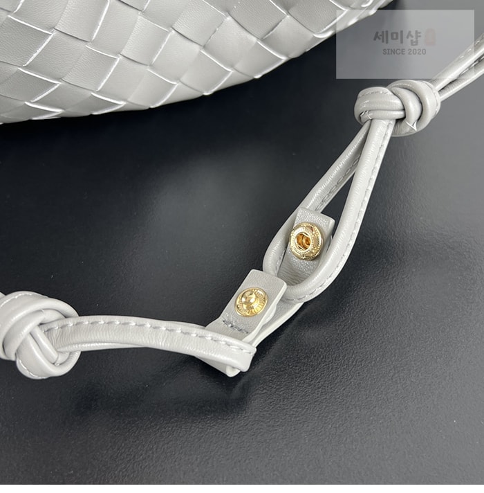 Bottega Veneta 보테가베네타 인트레치아토 숄더 더스트 백 미디엄 “ 7 COLOR ” 레플리카 20번 이미지 - Bag | 세미샵 레플리카 사이트