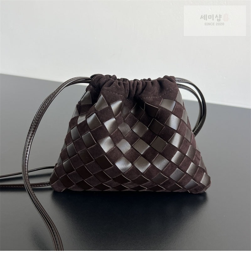 Bottega Veneta 보테가베네타 인트레치아토 숄더 더스트 백 스몰 “ 11 COLOR ” 연브라운 Bag 5번 이미지