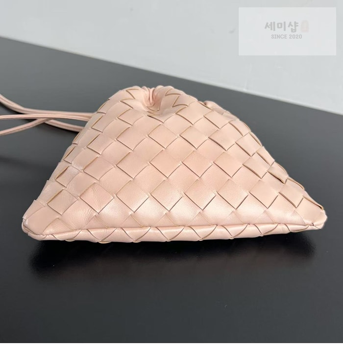 Bottega Veneta 보테가베네타 인트레치아토 숄더 더스트 백 스몰 “ 11 COLOR ” 연브라운 Bag 2번 이미지