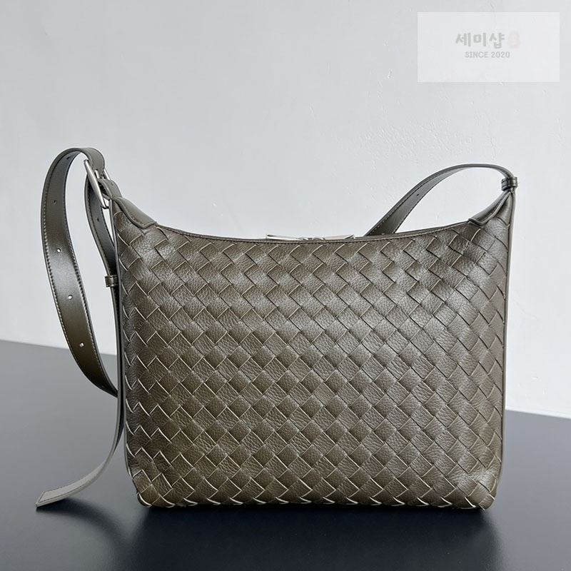 Bottega Veneta 보테가베네타 스몰 인트레치아토 트래블러 백 올리브 Bag 1번 이미지