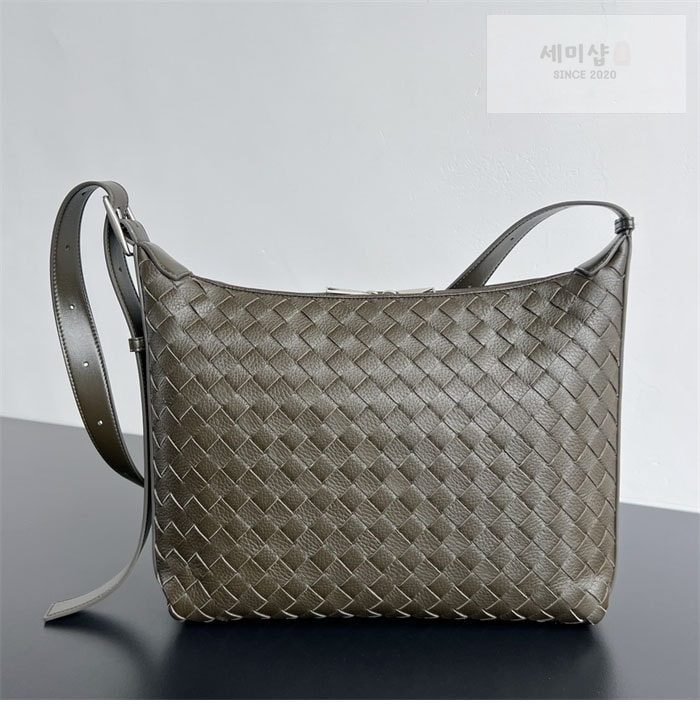 Bottega Veneta 보테가베네타 스몰 인트레치아토 트래블러 백 올리브 Bag 5번 이미지