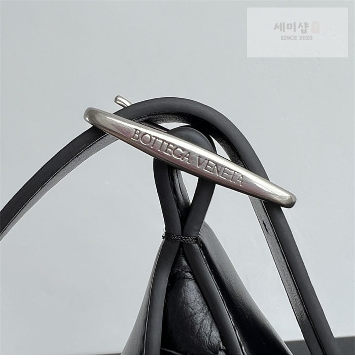 Bottega Veneta 보테가베네타 스몰 인트레치아토 트래블러 백 블랙 Bag 11번 이미지