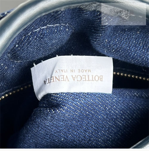 Bottega Veneta 보테가베네타 인트레치아토 스몰 홉 백 아비스 블루 Bag 1번 이미지