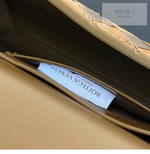 Bottega Veneta 보테가베네타 인트레치아토 안디아모 클러치백 카멜 Bag 4번 이미지
