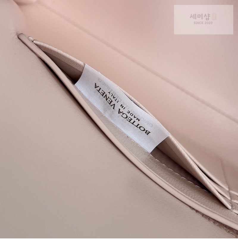 Bottega Veneta 보테가베네타 인트레치아토 안디아모 탑핸들 클러치백 “ 4 COLOR ” 다크 브라운 Bag 6번 이미지