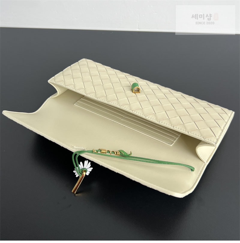 Bottega Veneta 보테가베네타 인트레치아토 안디아모 탑핸들 클러치백 “ 4 COLOR ” 다크 브라운 Bag 26번 이미지