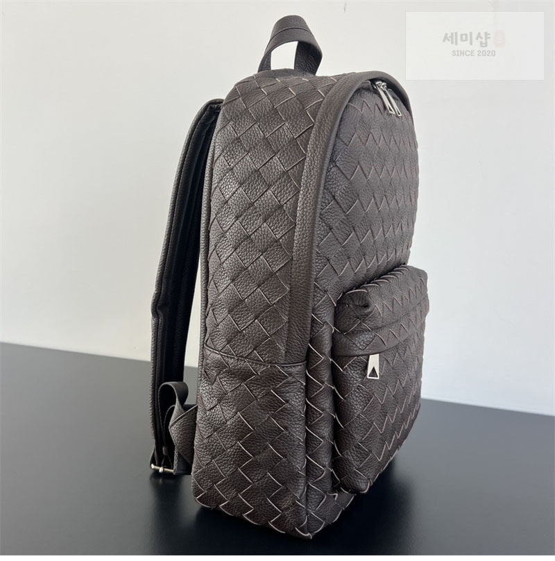 Bottega Veneta 보테가베네타 인트레치아토 지퍼 백팩 “ 2 COLOR ” 다크 브라운 Bag 23번 이미지