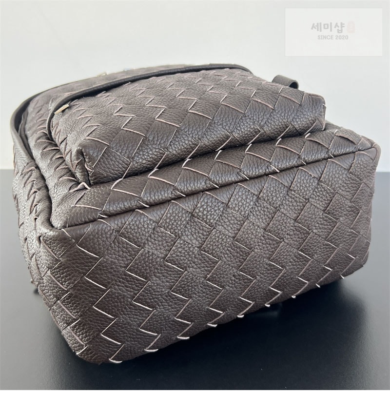 Bottega Veneta 보테가베네타 인트레치아토 지퍼 백팩 “ 2 COLOR ” 다크 브라운 Bag 20번 이미지