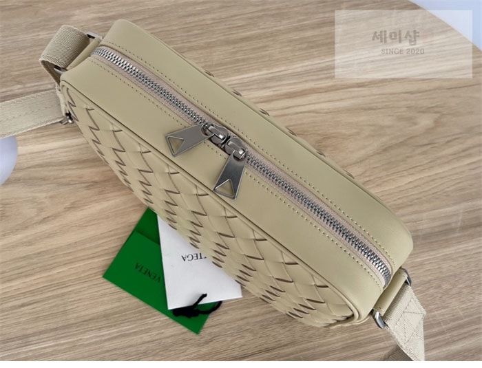 Bottega Veneta 보테가베네타 인트레치아토 카메라 크로스백 “ 7 COLOR ” 풀색 Bag 19번 이미지