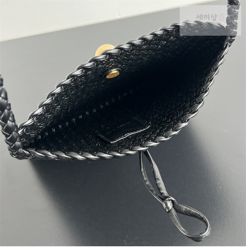 Bottega Veneta 보테가베네타 인트레치아토 토스카 크로스백 “ 2 COLOR ” 폰단트 Bag 12번 이미지