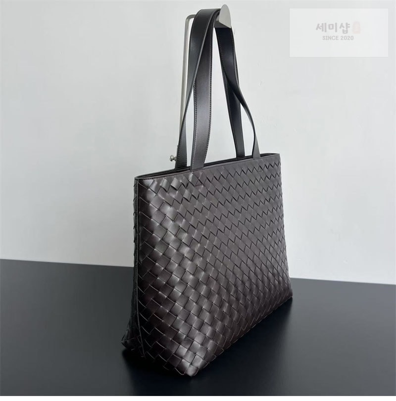 Bottega Veneta 보테가베네타 인트레치아토 토트백 “ 2 COLOR ” 블랙 Bag 19번 이미지