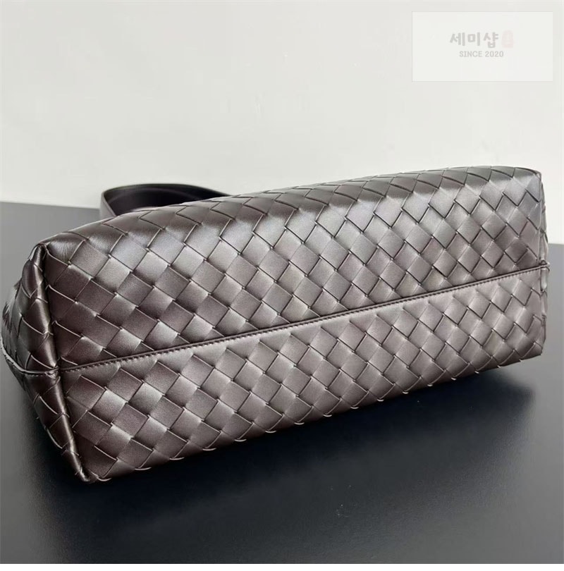 Bottega Veneta 보테가베네타 인트레치아토 토트백 “ 2 COLOR ” 블랙 Bag 13번 이미지