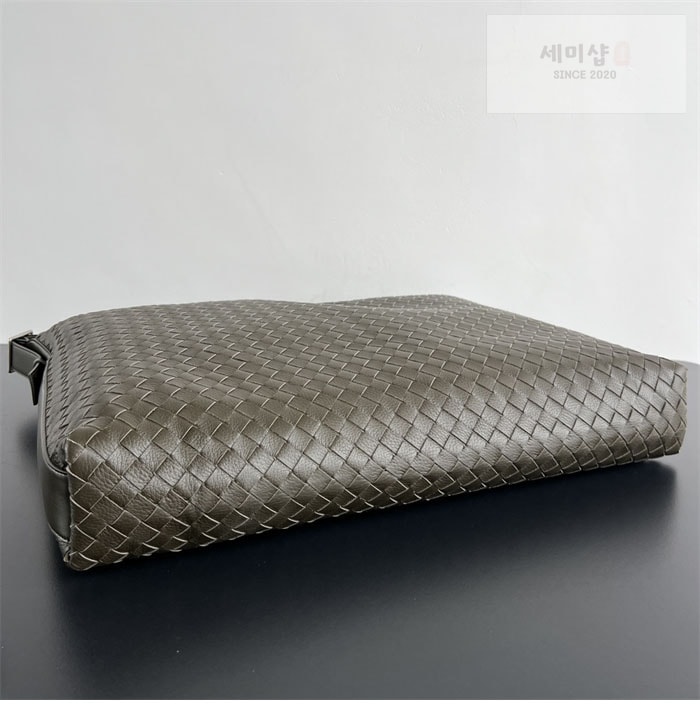 Bottega Veneta 보테가베네타 라지 인트레치아토 트래블러 백 올리브 Bag 6번 이미지
