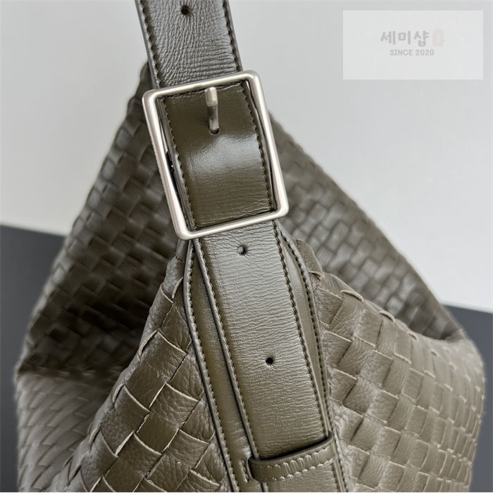 Bottega Veneta 보테가베네타 라지 인트레치아토 트래블러 백 올리브 Bag 9번 이미지