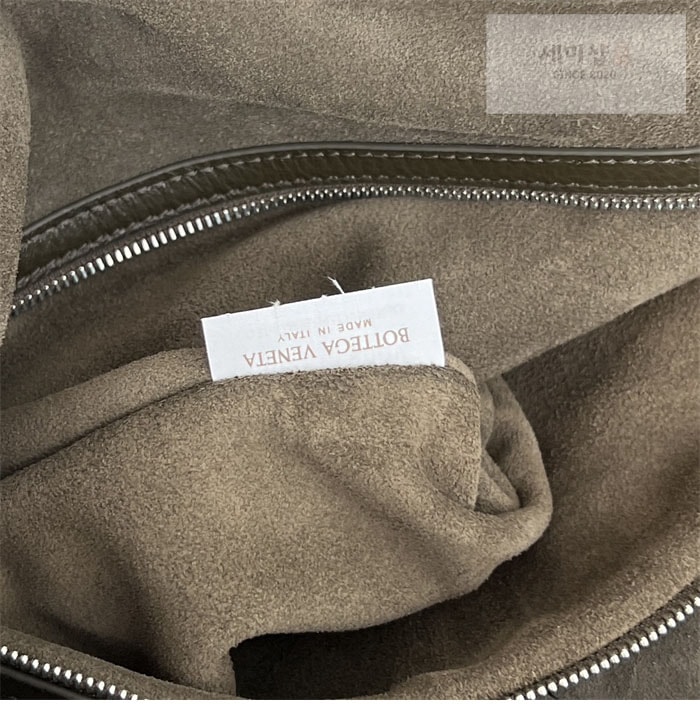 Bottega Veneta 보테가베네타 라지 인트레치아토 트래블러 백 올리브 Bag 8번 이미지