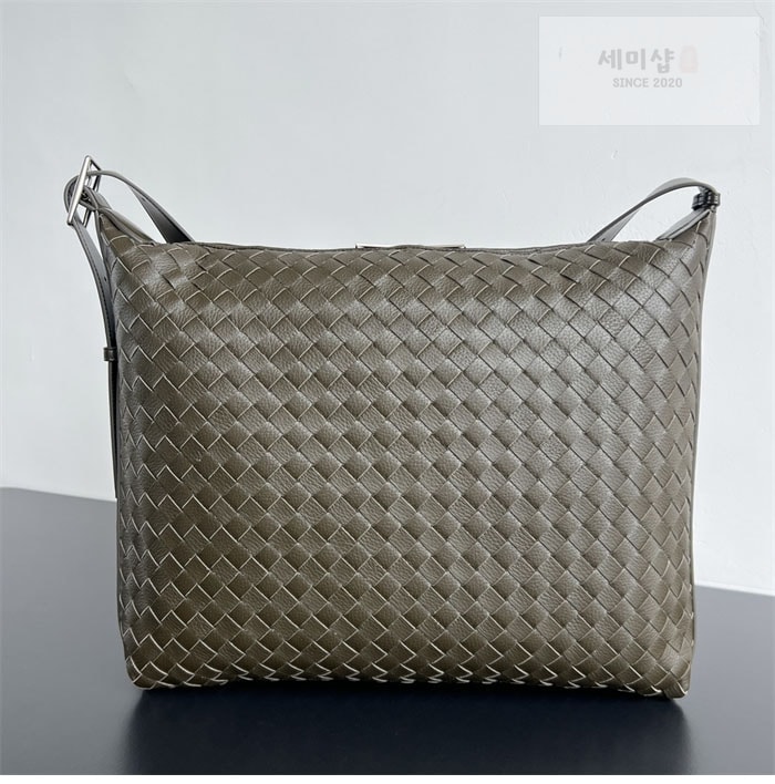 Bottega Veneta 보테가베네타 미디움 인트레치아토 트래블러 호보 숄더백 올리브 Bag 8번 이미지