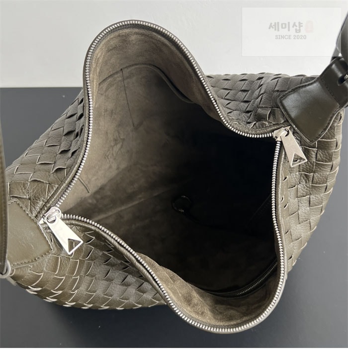 Bottega Veneta 보테가베네타 미디움 인트레치아토 트래블러 호보 숄더백 올리브 Bag 9번 이미지
