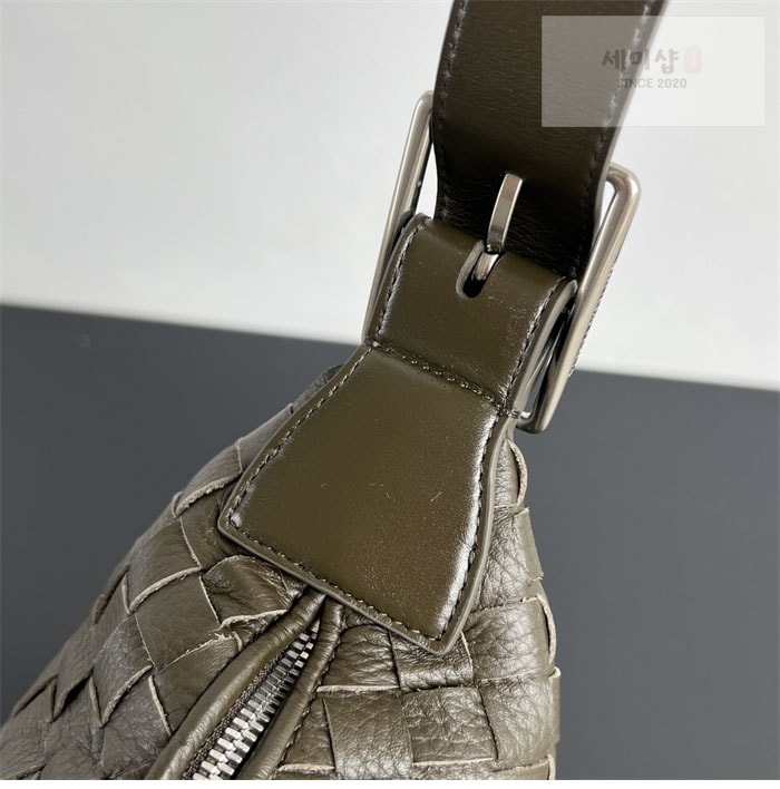 Bottega Veneta 보테가베네타 미디움 인트레치아토 트래블러 호보 숄더백 올리브 Bag 10번 이미지
