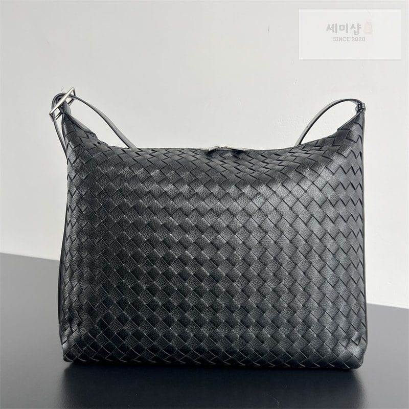 Bottega Veneta 보테가베네타 미디움 인트레치아토 트래블러 호보 숄더백 블랙 Bag 1번 이미지
