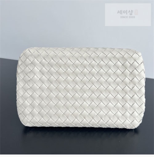Bottega Veneta 보테가베네타 인트레치아토 파라슈트 미디움 숄더백 “ 7COLOR ” 1# Bag 17번 이미지