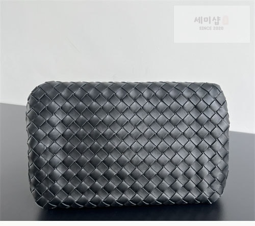 Bottega Veneta 보테가베네타 인트레치아토 파라슈트 미디움 숄더백 “ 7COLOR ” 1# Bag 18번 이미지