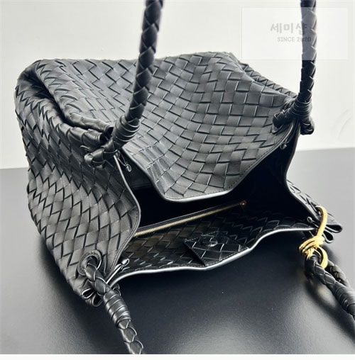 Bottega Veneta 보테가베네타 인트레치아토 파라슈트 미디움 숄더백 “ 7COLOR ” 1# Bag 23번 이미지