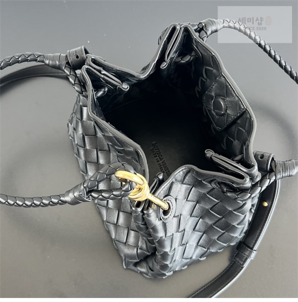 Bottega Veneta 보테가베네타 인트레치아토 파라슈트 스몰 숄더백 “ 10 COLOR ” 레플리카 11번 이미지 - Bag | 세미샵 레플리카 사이트
