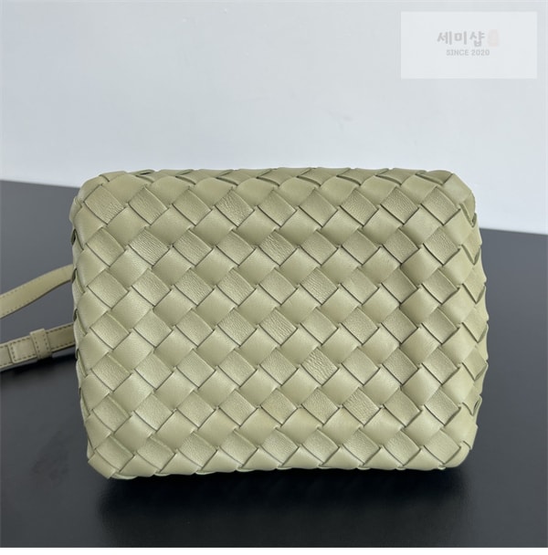 Bottega Veneta 보테가베네타 인트레치아토 파라슈트 스몰 숄더백 “ 10 COLOR ” 레플리카 25번 이미지 - Bag | 세미샵 레플리카 사이트
