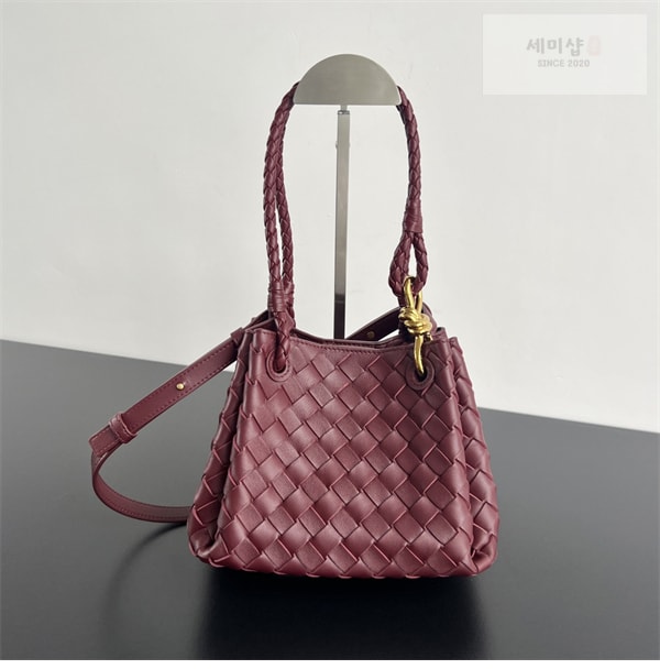 Bottega Veneta 보테가베네타 인트레치아토 파라슈트 스몰 숄더백 “ 10 COLOR ” 레플리카 26번 이미지 - Bag | 세미샵 레플리카 사이트