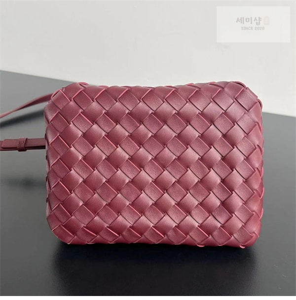 Bottega Veneta 보테가베네타 인트레치아토 파라슈트 스몰 숄더백 “ 10 COLOR ” 레플리카 33번 이미지 - Bag | 세미샵 레플리카 사이트